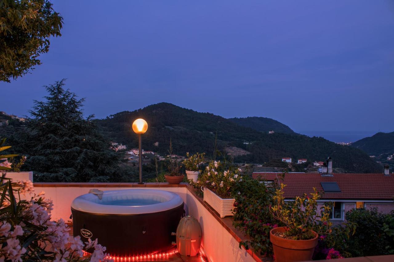 Ampi Terrazzi E Parcheggio - Relax In Villa Bardino Nuovo Buitenkant foto